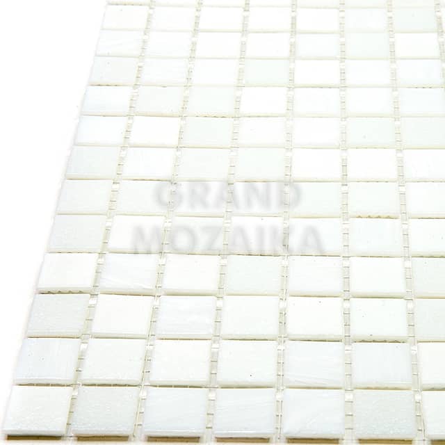 Стеклянная мозаика, серия Alma Pool (на сетке)