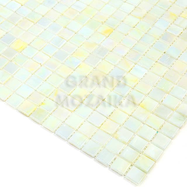 Стеклянная мозаика с добавлением иридия, серия Flicker