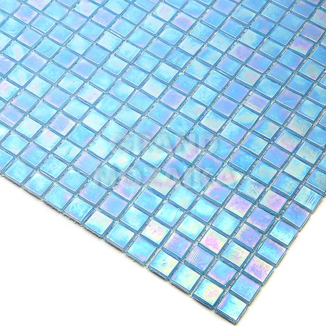 Стеклянная мозаика с добавлением иридия, серия Flicker