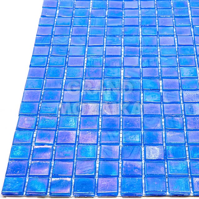 Стеклянная мозаика с добавлением иридия, серия Flicker