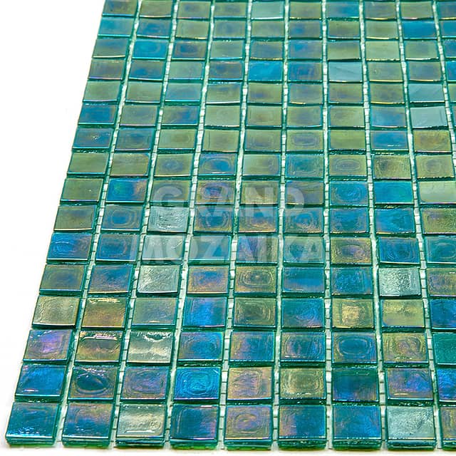 Стеклянная мозаика с добавлением иридия, серия Flicker