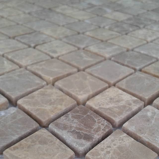 Тонкая мозаика из мрамора