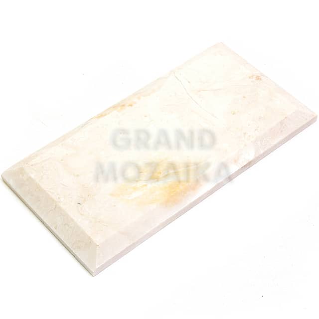 Плитка из мрамора Crema Marfil Extra, серия Brick