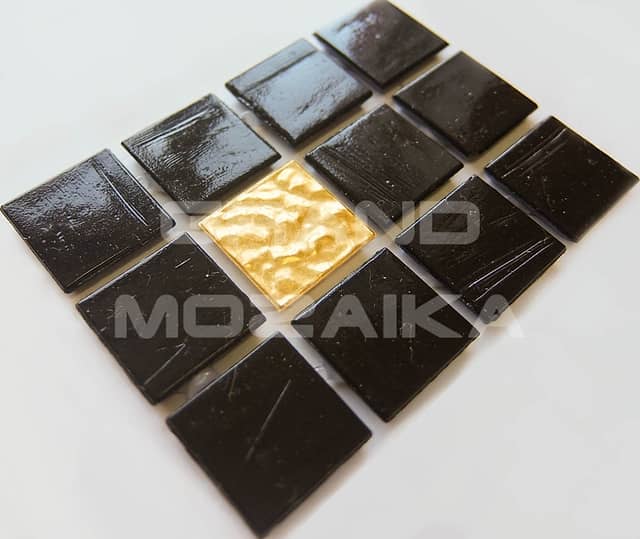 Стеклянная мозаика с обрезным золотом, серия Alma mix gold