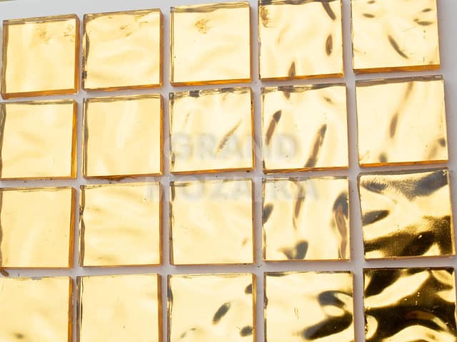 Золотистая мозаика, серия Fake gold