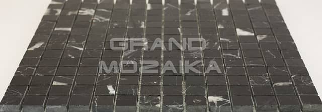 Мозаика из мрамора Nero Marquina