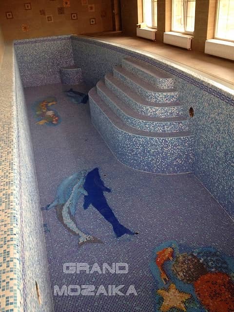 Мозаичное панно Дельфин с тенью 2