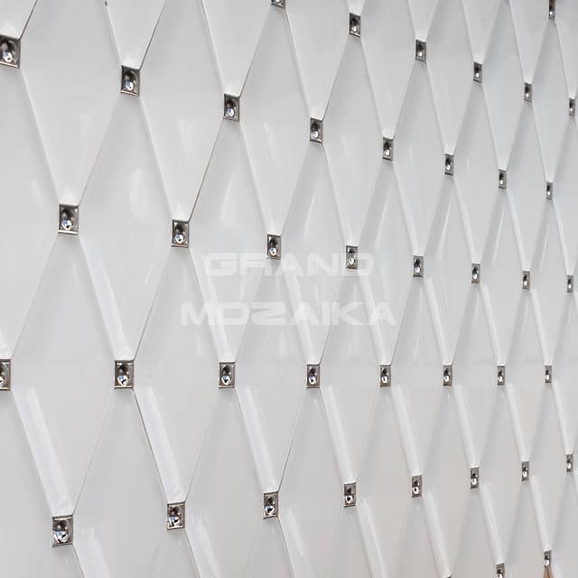 Керамические ромбы белые с серебристыми вставками