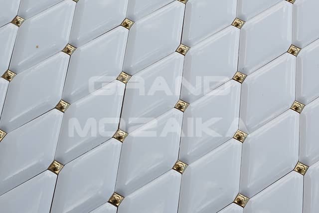 Керамические ромбы белые с золотыми вставками