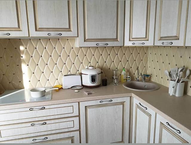  Керамические ромбы бежевые с золотыми вставками