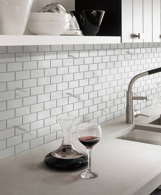 Керамическая мозаика под мрамор Карарра, серия Porcelain