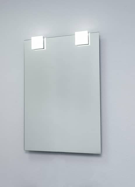 Зеркало со светодиодной подсветкой