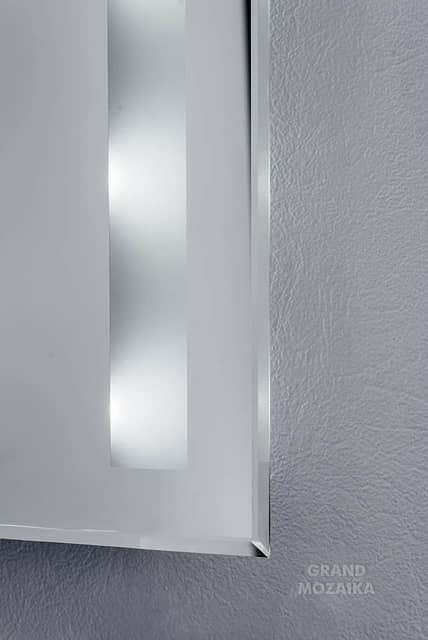 Зеркало со светодиодной подсветкой