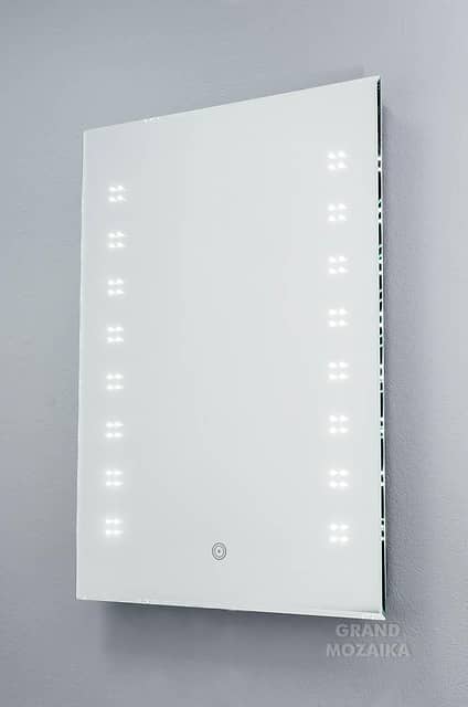Зеркало со светодиодной подсветкой
