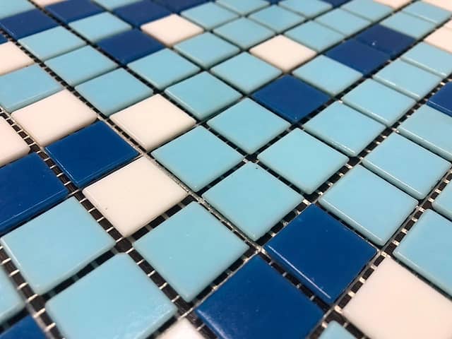 Стеклянная мозаика серия Econom (на сетке)