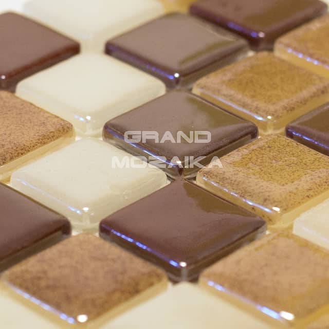 Высокоглянцевая стеклянная мозаика