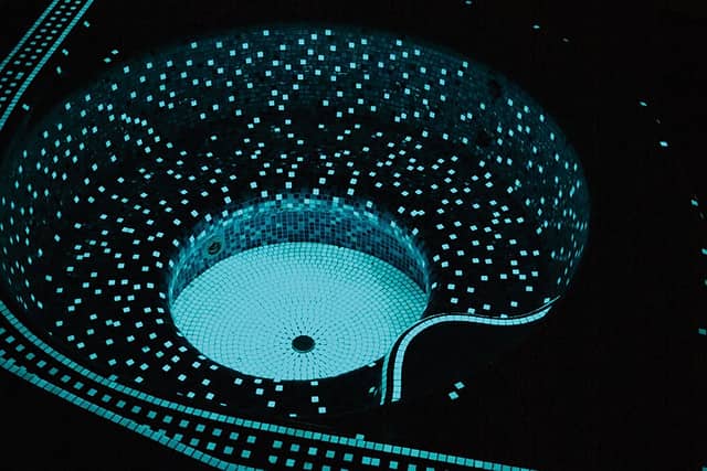 Люминесцентная стеклянная мозаика, серия FIREGLASS