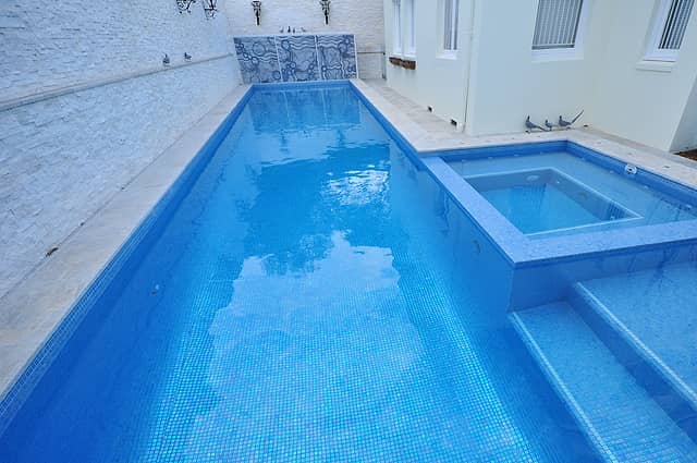 Стеклянная мозаика с перламутром, серия Iris