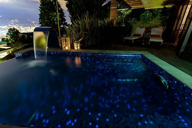 Мозаика со светящимися в темноте вставками, серия Fosfo