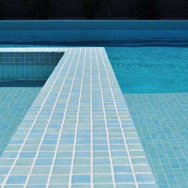 Противоскользящая стеклянная мозаика, серия Safe