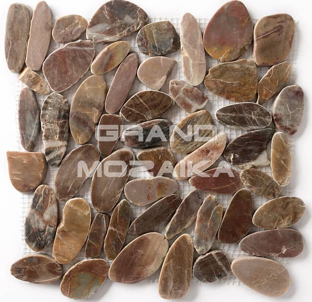 Мозаика из натуральной гальки