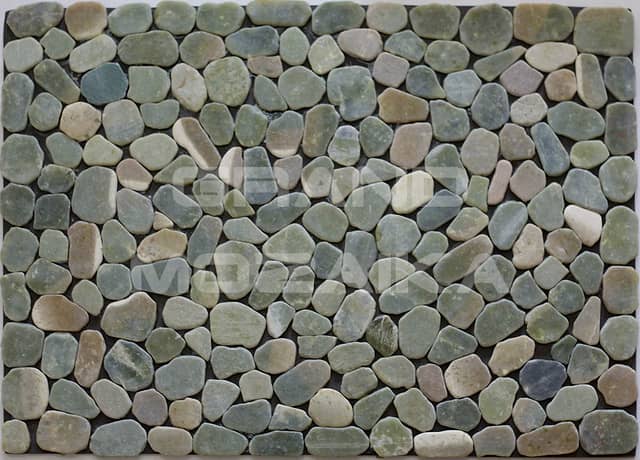 Коврик из натуральной гальки на основе (садовый)