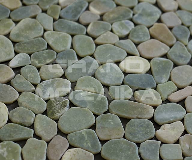 Коврик из натуральной гальки на основе (садовый)