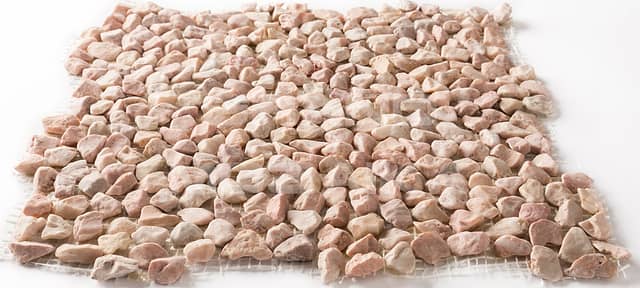 Мозаика из натуральной гальки