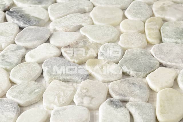 Мозаика из натурального камня