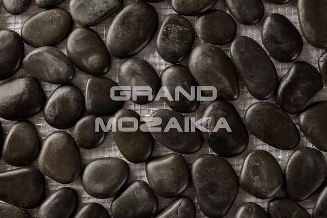 Мозаика из натуральной гальки