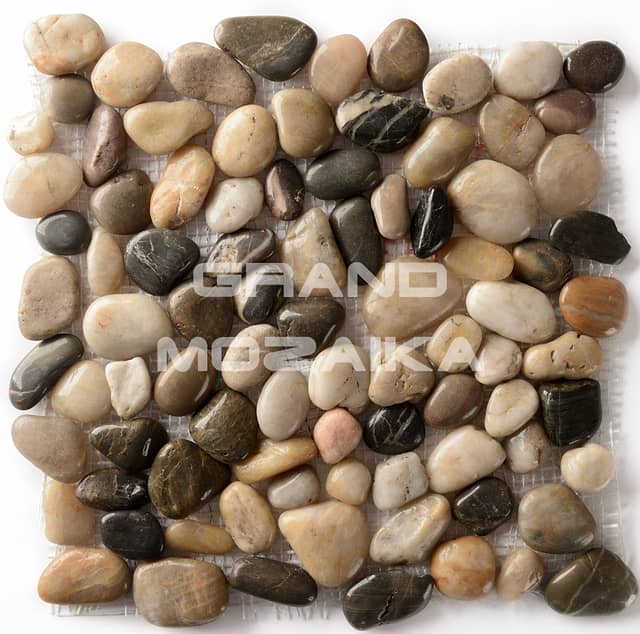 Мозаика из натуральной гальки