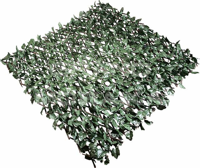 Изгородь деревянная с искусственной листвой