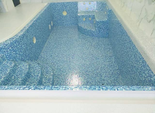 Стеклянная мозаика, серия ORRO Classic (на сетке)