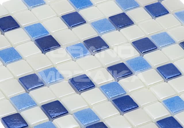 Высокоглянцевая стеклянная мозаика, серия Safir mix