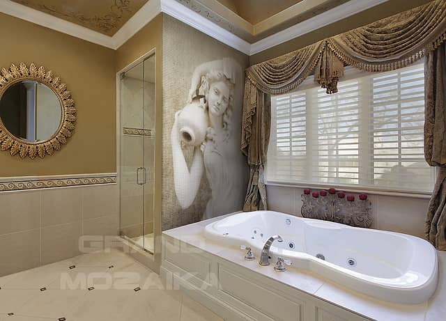 Панно из фотомозаики Девушка с кувшином