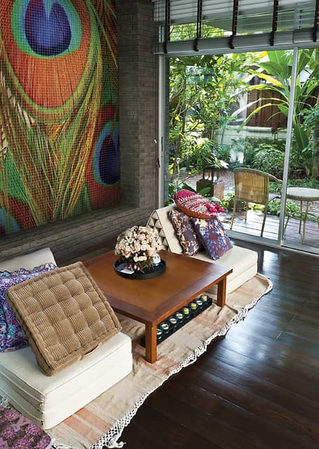 Панно из фотомозаики Хвост павлина