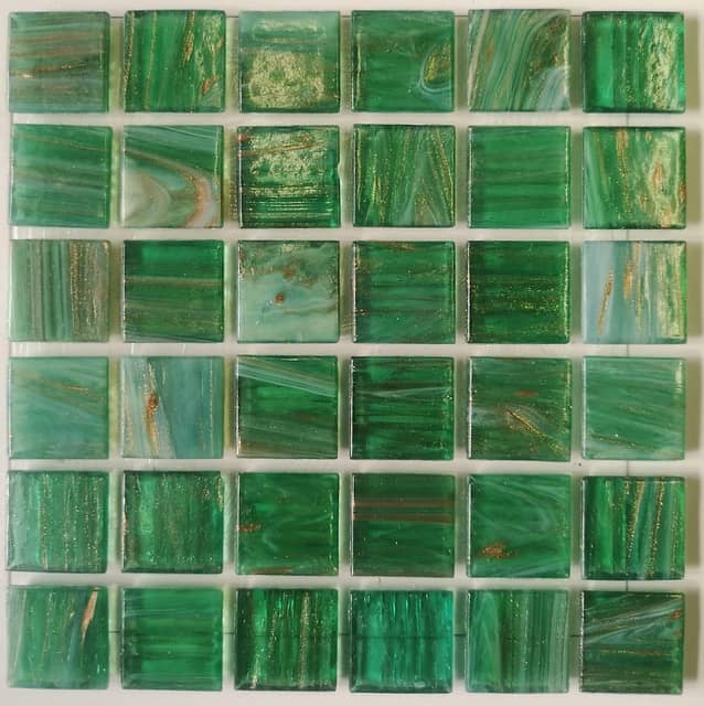 Стеклянная мозаика с добавлением смальты, серия Aurora