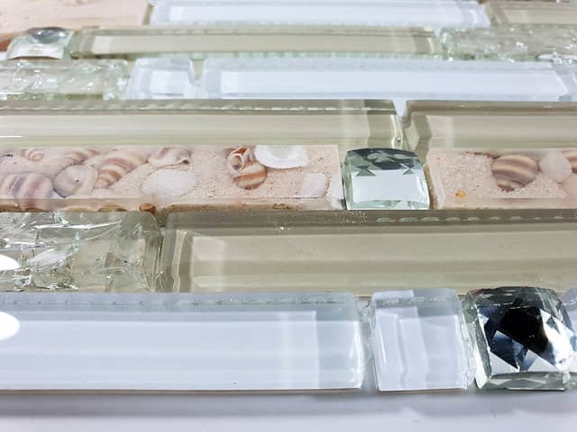 Стеклянная мозаика с ракушкой, серия Uland