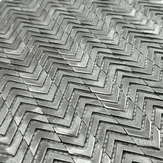 Мозаика из металла, серия Mosaic Aluminium